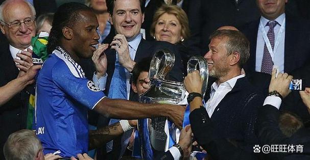 23.5亿镑被冻结4年！太阳报：阿布卖蓝军的钱产生2.5亿镑利息