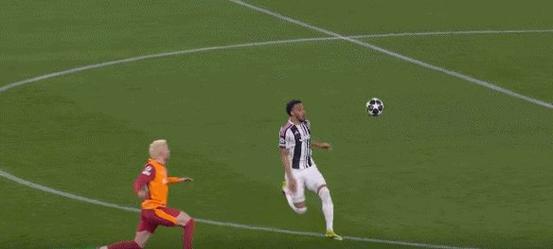 斯帕莱蒂：洛卡特利认为自己能踢好点球，尤文仍有机会争欧冠资格