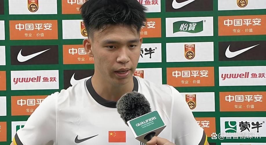 刘越评王钰栋采访争议：不完全是他的问题，国外球员都有相应培训