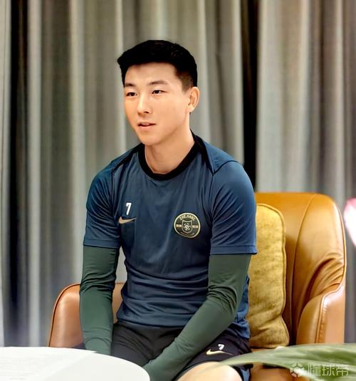 博主：陶强龙完成中国顶级联赛出场100场，成2001年龄段第1人