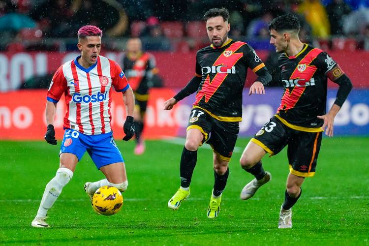 阿斯：马德里德比主裁蒙特罗是本赛季西甲被VAR纠错最少的裁判