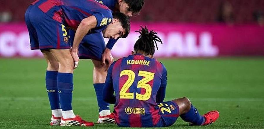 世体：马丁已成为巴萨主力中卫，他在组织和防守上的球商都是顶级