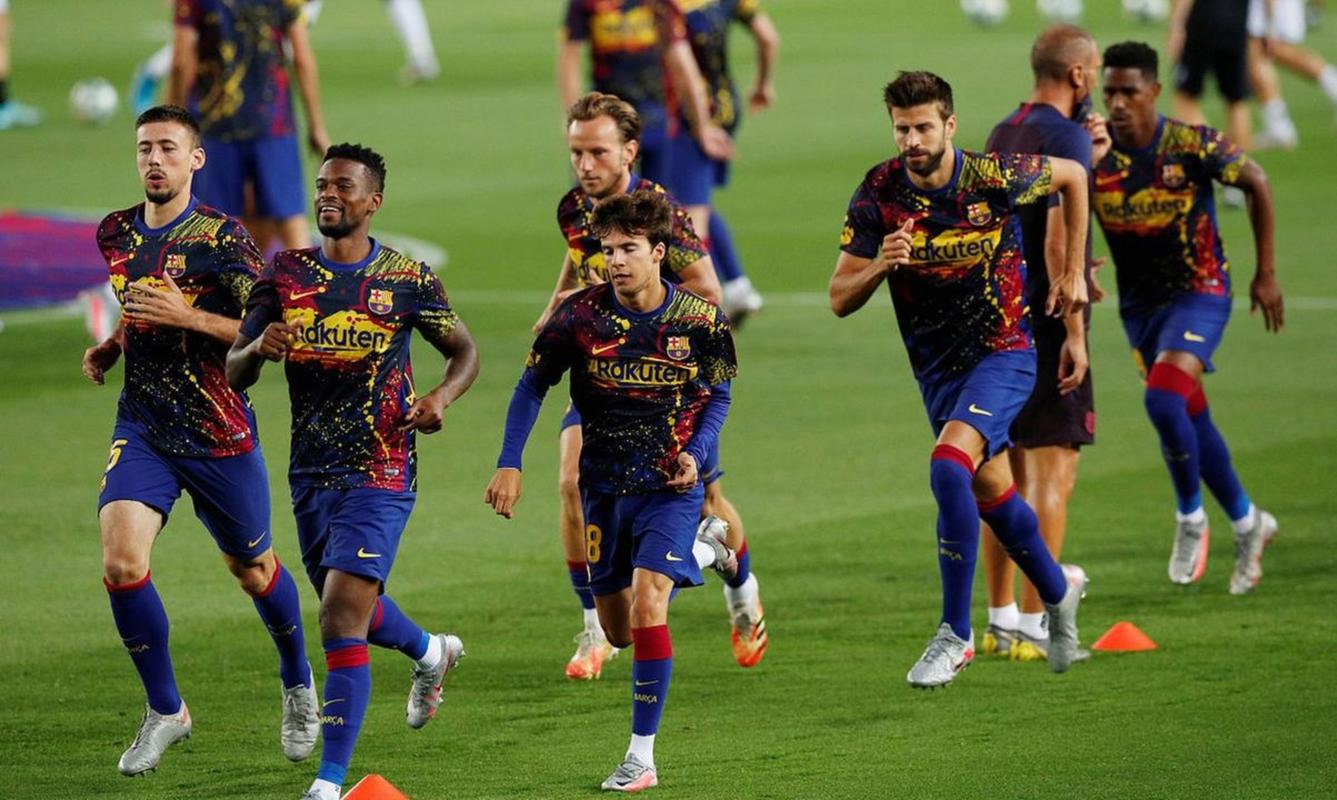 巴萨vs巴列卡诺首发：亚马尔、佩德里先发，霍安、贝尔纳尔出战