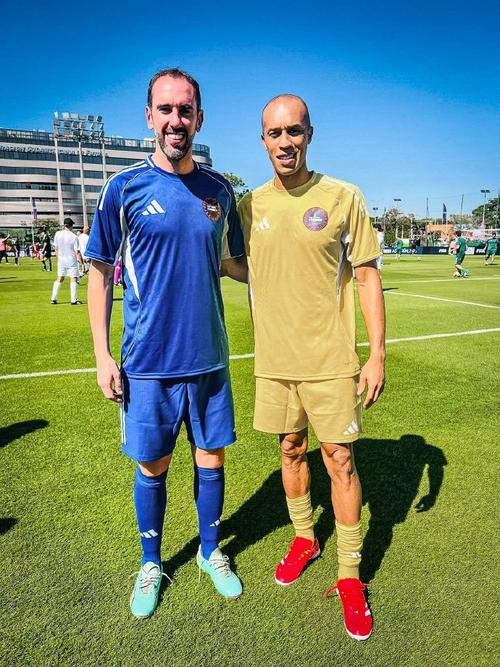 戈丁：普比尔就是个野兽，他已经成为马竞阵中不可动摇的后卫