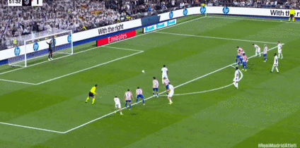 巴尔韦德对阵马竞染红离场，皇马球迷高喊“足协腐败”抗议