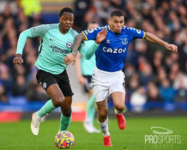 皮塔奇本场数据：传球成功率90.9%+多项数据挂零，评分6.4