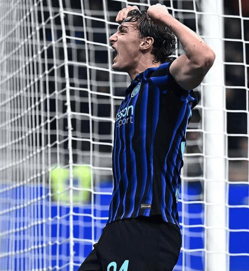 21岁之前单赛季意甲进球超过5粒，皮奥是三分制时代国米第四人