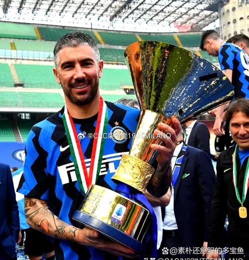 科拉罗夫：国米这一周训练得非常出色，我相当平静也很有信心