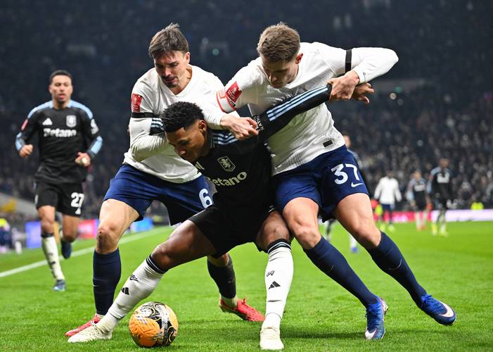 热刺助教：最近我们踢得比之前好多了 100%相信球队能保级