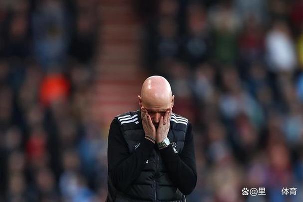 联赛杯来之不易！瓜帅上一冠是24年社区盾，19个月间6项赛事仅1亚