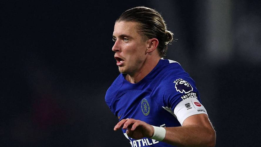 22岁拉维亚被比利时U21队征召，球员上轮英超代表切尔西首发