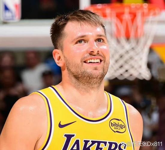 帕金斯：艾顿是东契奇点名要的 只要得到东契奇的认可就有大合同