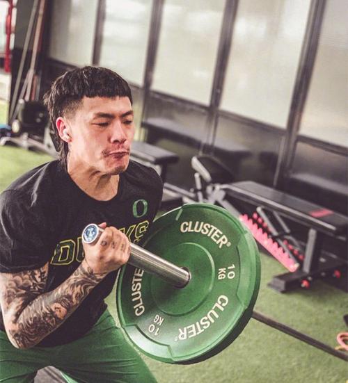 媒体人：戴琳以和山东球员做生意等旗号借钱，扯出王大雷只是其一