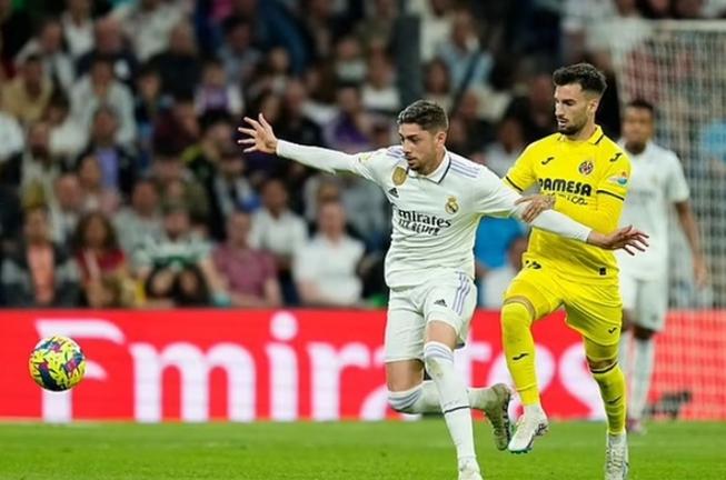 马卡：皇马称裁判被巴尔韦德、巴埃纳恩怨影响，换个人铁定是黄牌