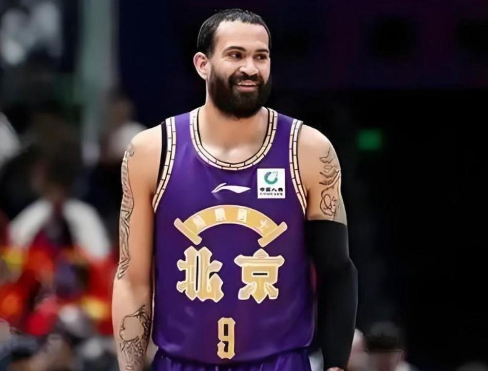 媒体人：北控用一套阵容打完末节+加时赛 里勒职业性和精神力太棒