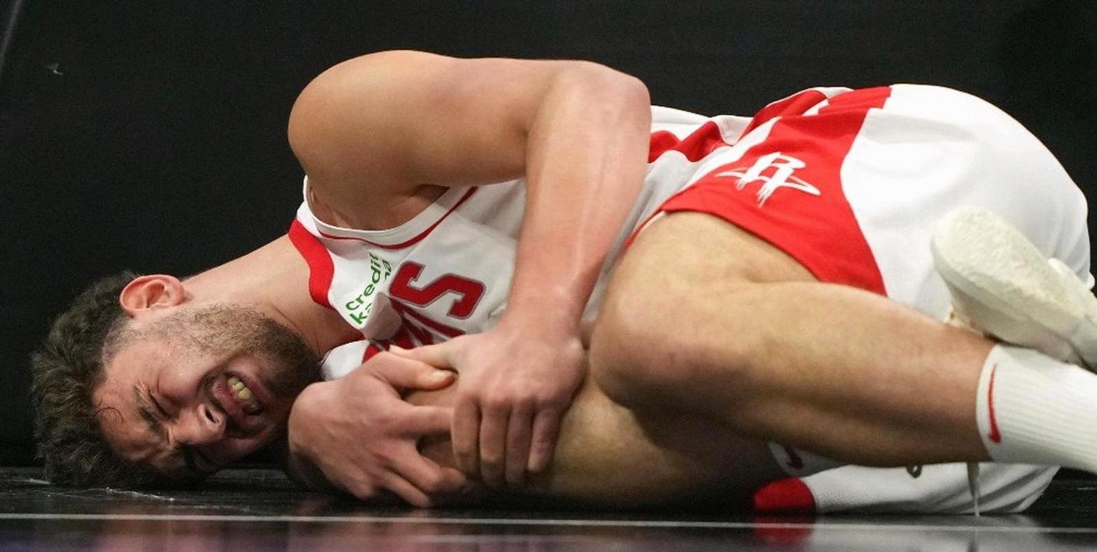 马赛官方：格林伍德左侧股四头肌撞伤 巴列尔迪右侧小腿受伤