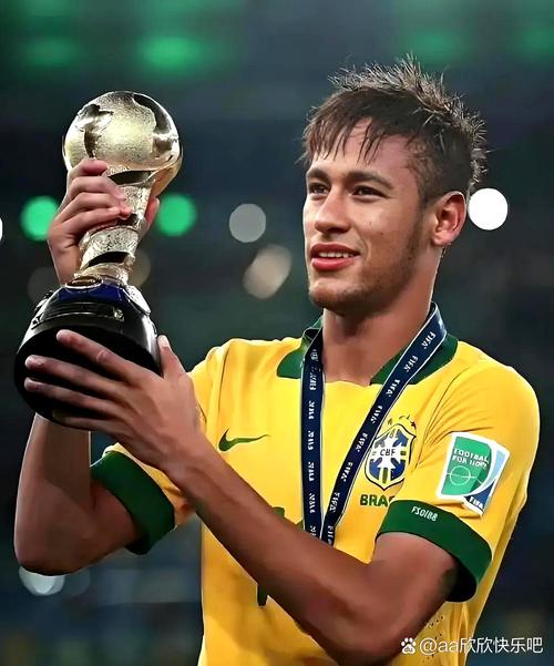 ESPN：马尔基尼奥斯肌肉有问题提前结束训练，巴西缺少12名球员