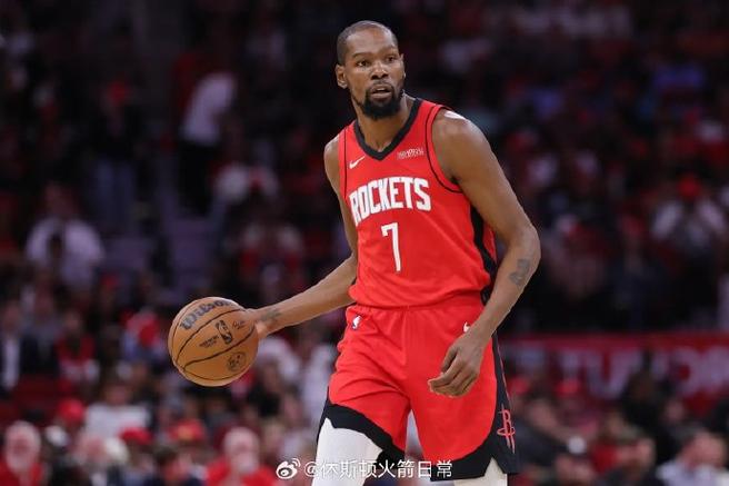 【完整版】杜兰特采访：同意教练说的一切 西雅图早该迎回篮球了