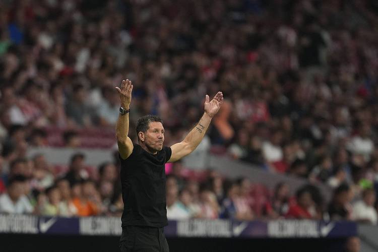 当选斯洛伐克年度最佳！汉茨科：获奖非常荣幸，目标为马竞夺冠