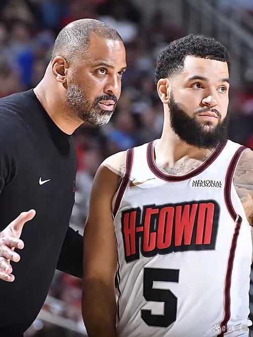 爆冷不敌公牛！乌度卡怒斥全队不尊重比赛 同时嘲讽判罚尺度