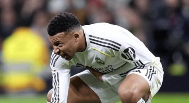 姆巴佩遭误诊，前皇马营养师：无知且自恋的关系户只会伤害到球员