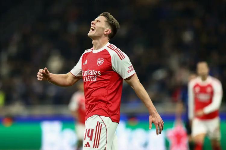 英媒：阿森纳需升级锋线尤其左路，关注戈登、伊尔迪兹、迪奥曼德