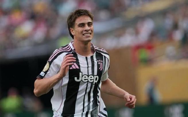 亚马尔本赛季西甲已118次过人，五大联赛位居次席的迪奥曼德87次