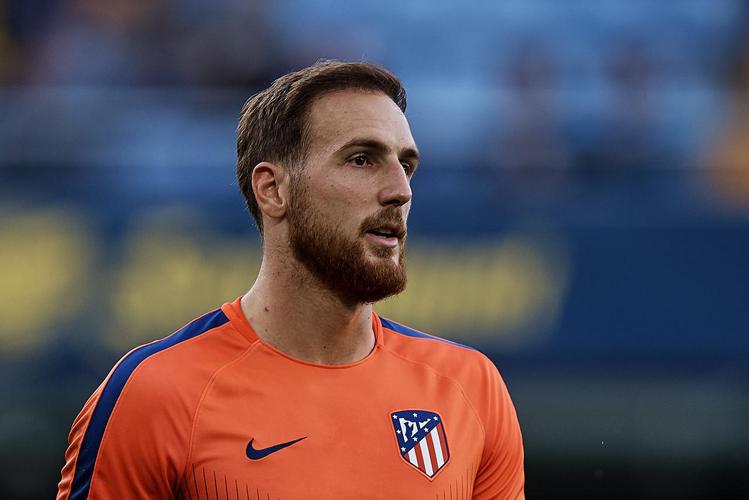 门将德转身价排名：多纳鲁马4500万欧居首，霍安、科贝尔4000万欧