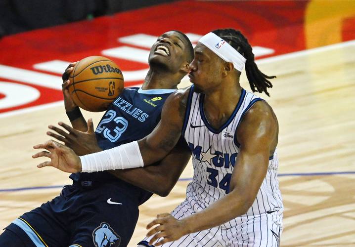 今天这么强！班凯罗首节10分钟 7中5&三分4中2砍下16分