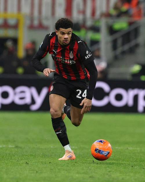 巴尔泰萨吉：从小就是米兰球迷 偶像是马尔蒂尼和马塞洛