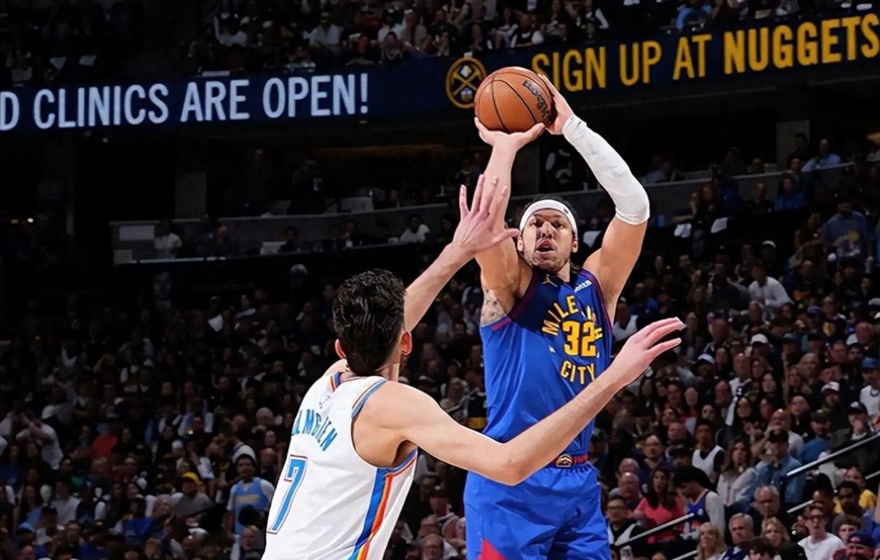 末节有关键三分！阿隆·戈登9中5拿到16分6板 罚球10中5