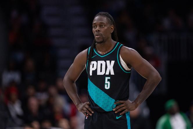 【直播吧评选】3月25日NBA最佳球员