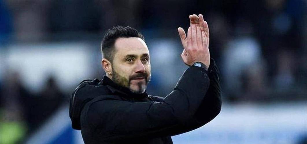 迪马：德泽尔比并不急于复出执教，下赛季才会考虑重返教练席