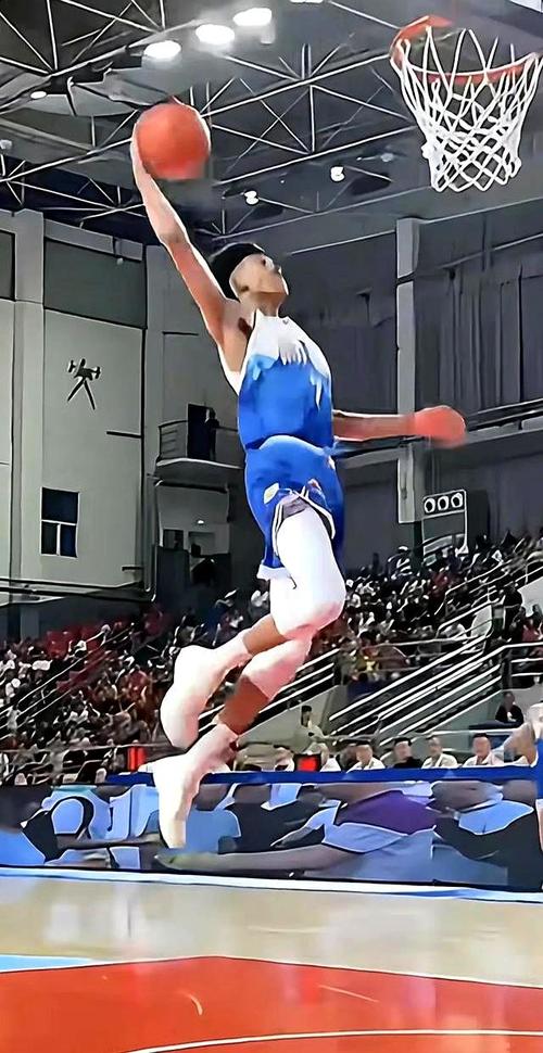 潜力赛-冯傲9分4板3助4断 新疆战胜山东 山西力克上海