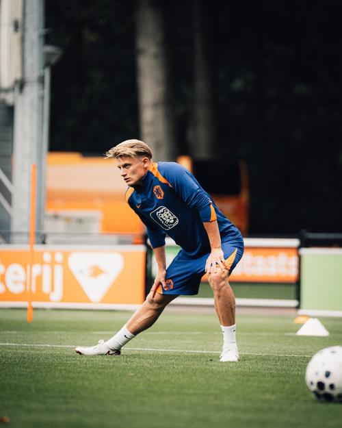 马卡：伯纳乌球场将转变为网球场，供参加马德里站的球员训练