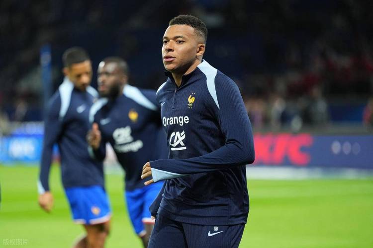 姆巴佩为法国队打进56球，距吉鲁保持的队史进球纪录还差1球