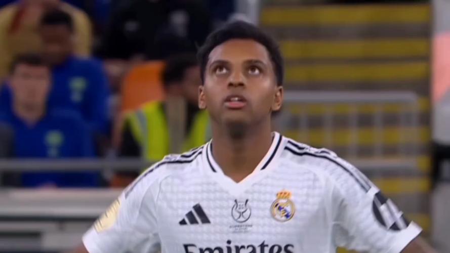 官方：阿根廷前锋帕尼切利右膝受伤，记者称赛季报销无缘世界杯