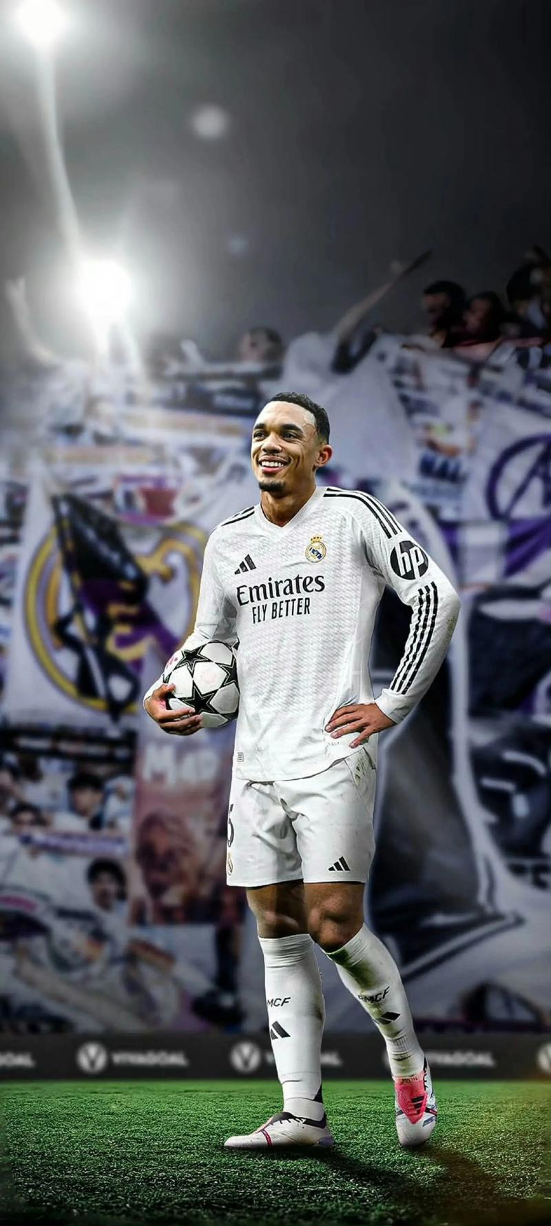 图赫尔：阿诺德坦然接受落选 但他没出局 我会确保看几场皇马比赛