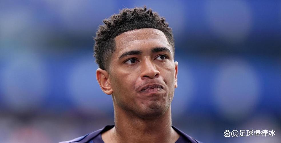 鲁尼谈阿诺德：贝林厄姆也落选过英格兰队，图赫尔试图打破小圈子