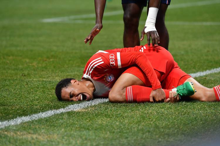 重伤无缘世界杯！官方：23岁阿根廷前锋帕尼切利右膝十字韧带断裂