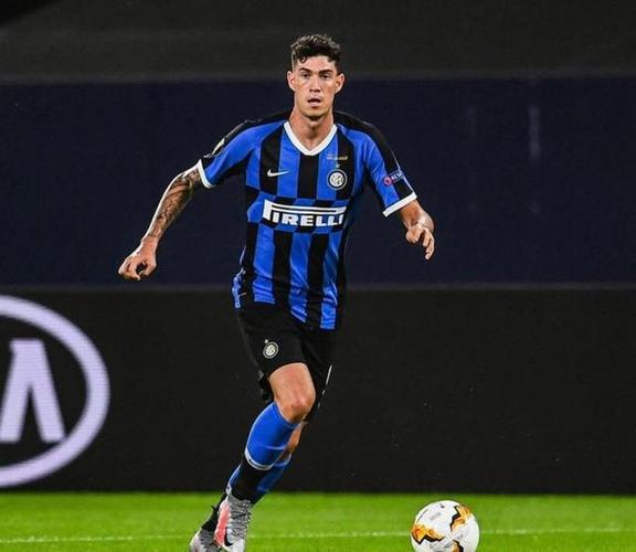 罗马诺：巴萨求购巴斯托尼已进实际谈判 国米很难接受含球员交换