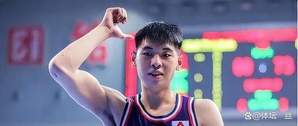 媒体人：这不是崔永熙的最好状态 他的高光在下赛季 本季随便打打