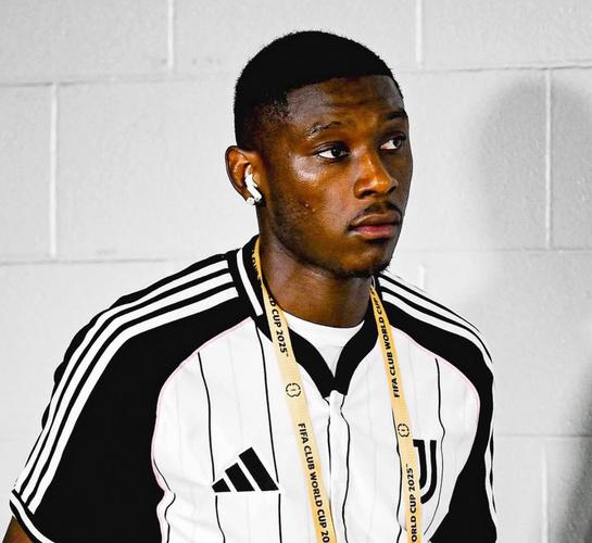 尤文今夏有意再次求购穆阿尼，罗马诺：球员首选回到尤文效力