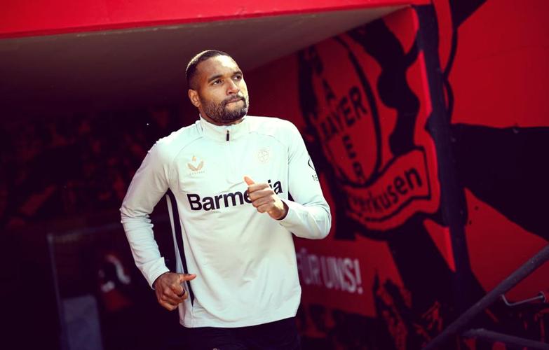 若纳坦·塔：维尔茨在球场上的表现总能让人着迷，他太出色了