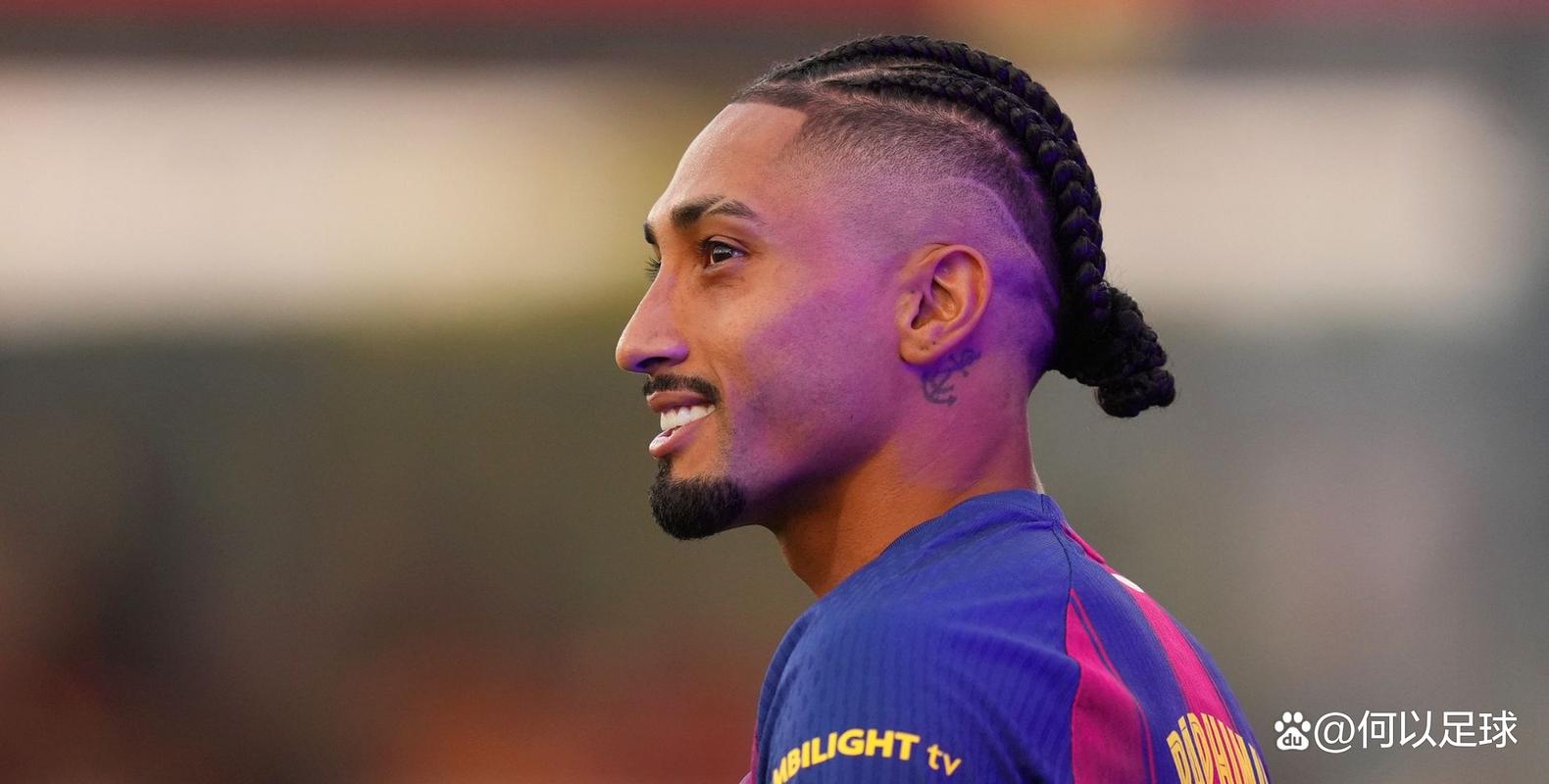 世体：拉菲尼亚未来至少5周无法出战，预计在五月国家德比时复出