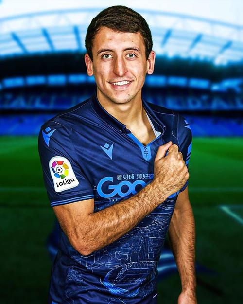 马卡：奥亚萨瓦尔是完美9号，费尔明盘活中场，穆尼奥斯一鸣惊人