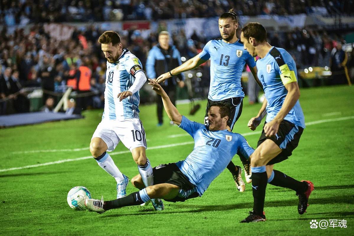 只需900万欧！罗马诺：尼科·帕斯预计将是皇马今夏首笔签约