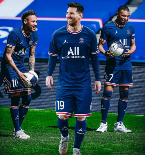 太豪华！法国锋线三叉戟身价4.4亿，3套顶级组合9000万只能替补