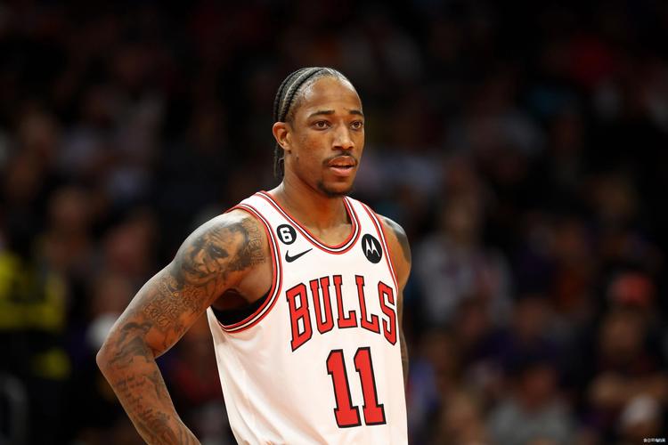 要超奥尼尔？美媒震惊：德罗赞总得分距离历史第10仅差1958分