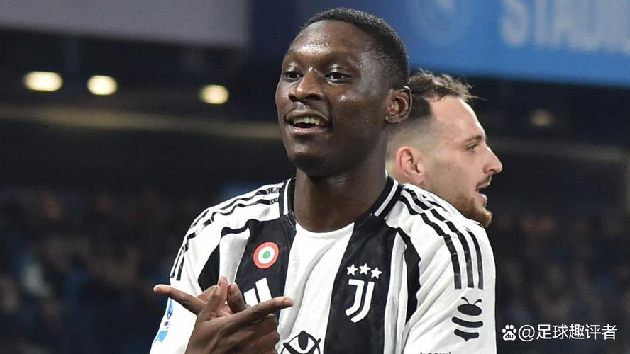 米体：尤文计划打造莱万、DV9、穆阿尼以及伊尔迪兹的锋线组合